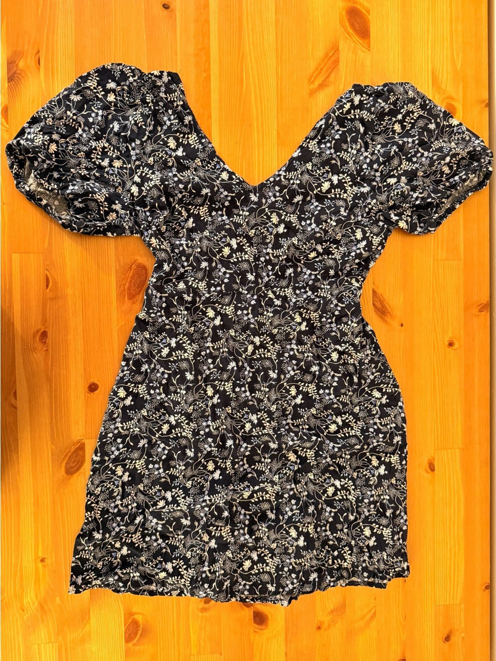 Black Floral Puff-Sleeve Mini Dress